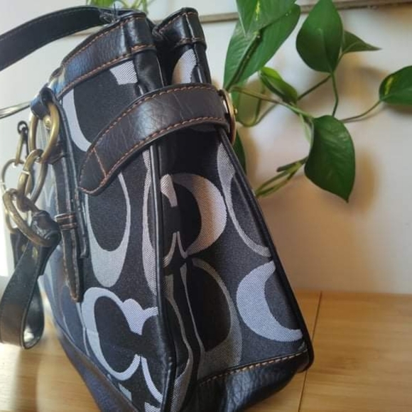 Coach Handbag - Picture 11 of 15